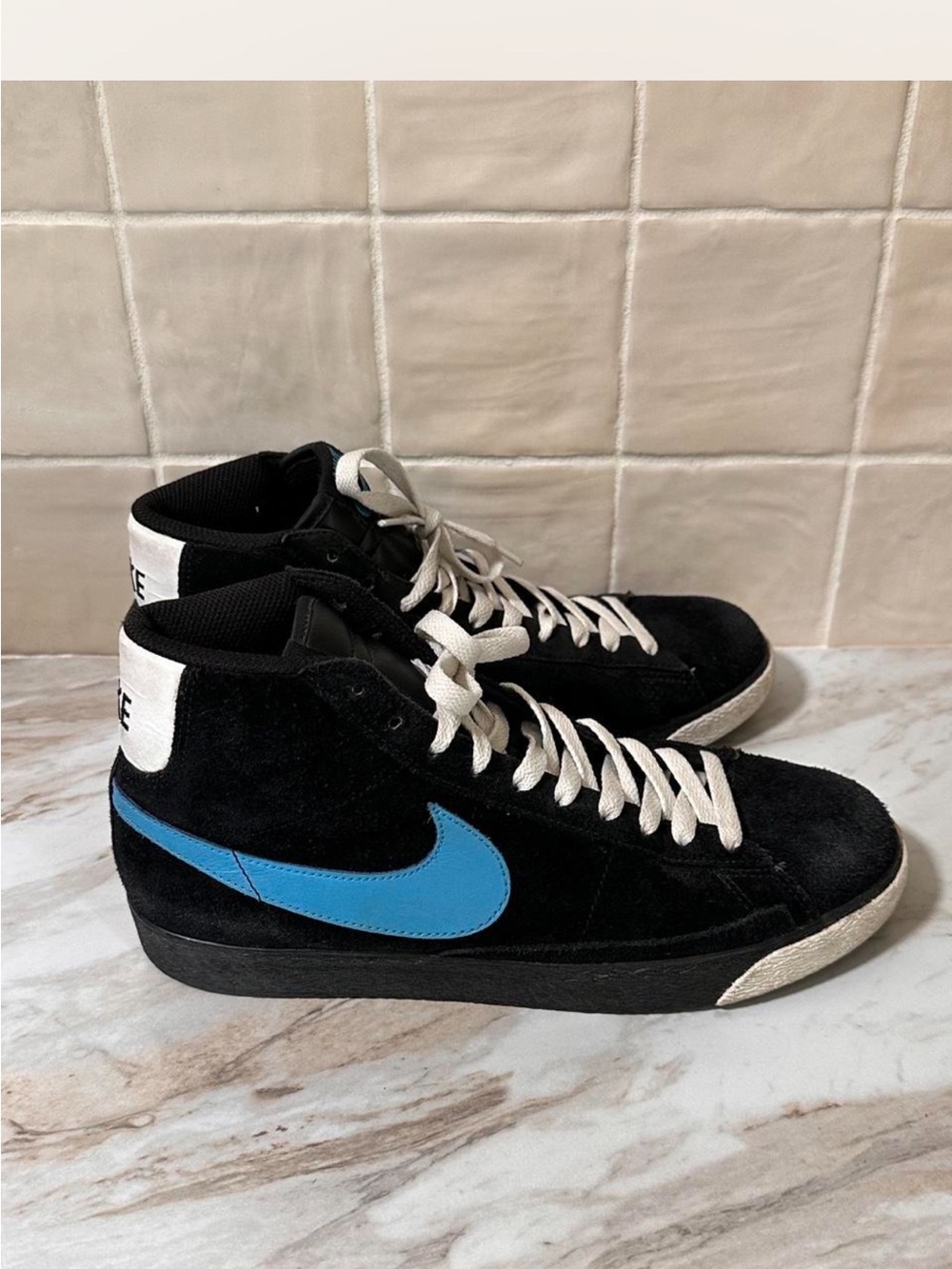 Nike Blazer High Black Vivid Blue Suede Sneakers 316664-041